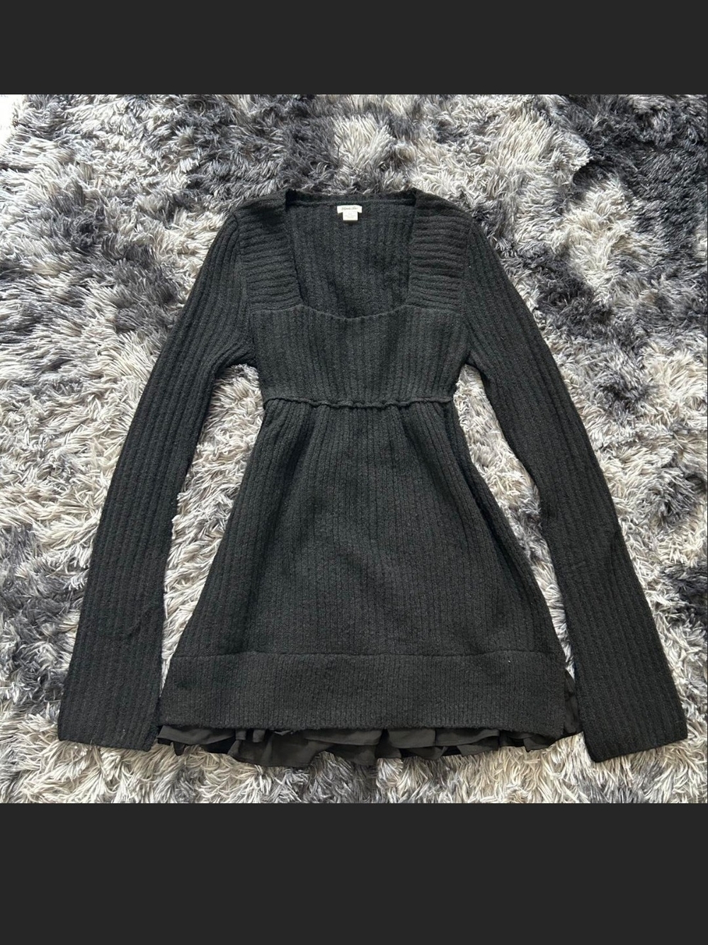 Black Ribbed Knit Long-Sleeve Dress with Ruffle Hem. Fits M-L